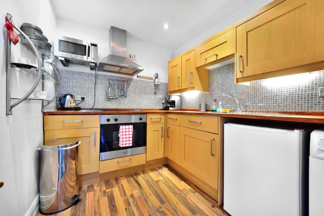Royal Mile View Apartment Edinburgh Exterior photo